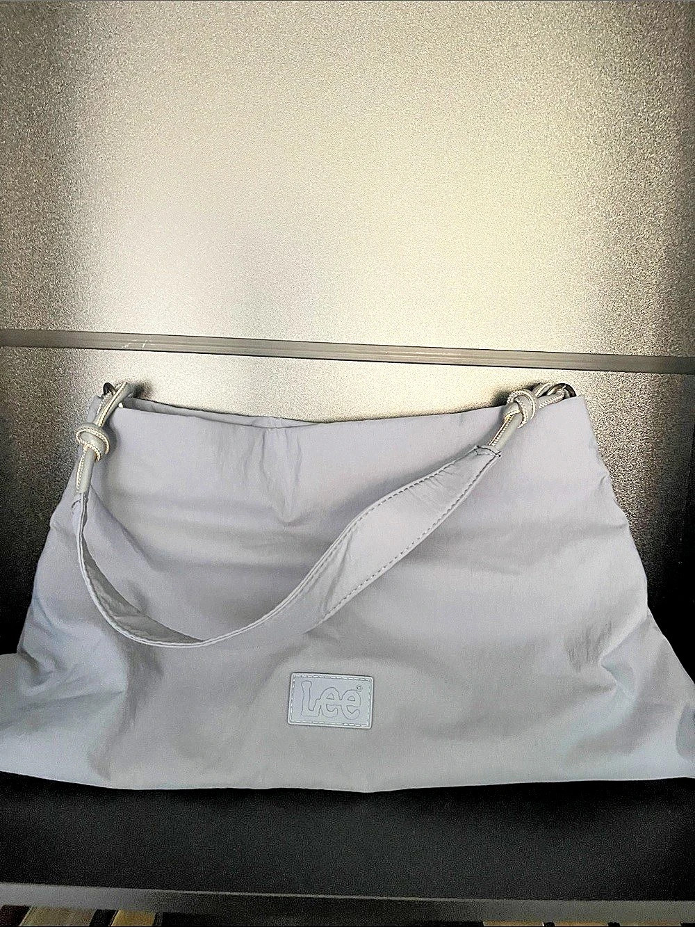 Lee Shoulder Bag in Grayish Blue
